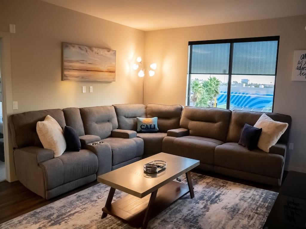 Smart & Luxurious ~ Mins To Disney ~ Queen Beds Anaheim Eksteriør billede